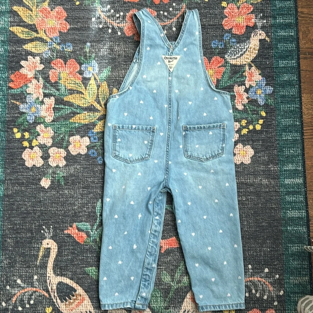 Like New: OshKosh B’gosh Denim Heart Overalls, Size 24 Months